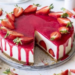 bánh sinh nhật mousse dâu 14cm